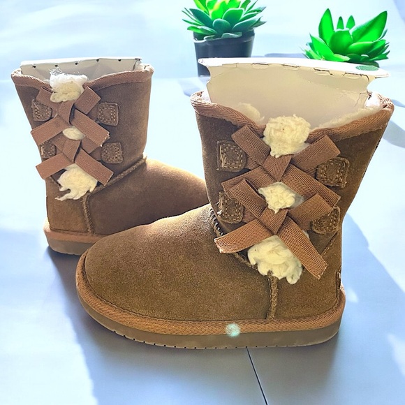 Koolaburra By UGG Kid’s Victoria Short Boots - Picture 7 of 16